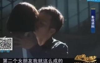 霸道总裁强吻床上视频,床上浪漫瞬间曝光